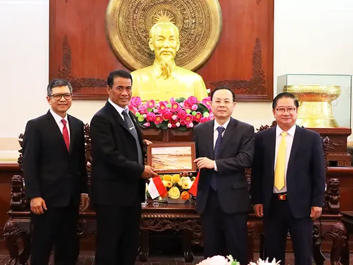 Tăng cường các hoạt động đối ngoại, hợp tác đầu tư