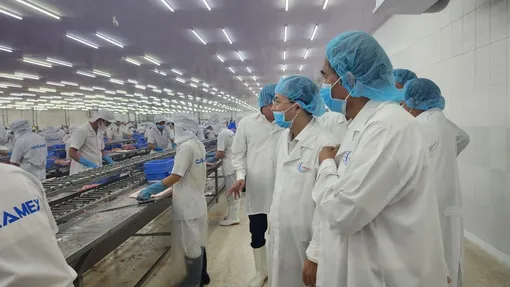 Cùng doanh nghiệp vượt khó, duy trì đà tăng trưởng