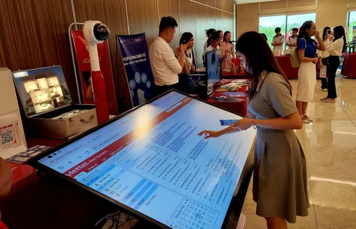 Tạo đòn bẩy thúc đẩy phát triển kinh tế - xã hội từ khoa học, công nghệ và đổi mới sáng tạo