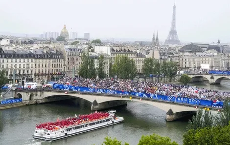 Lễ Khai mạc Olympic Paris 2024 diễn ra hoành tráng