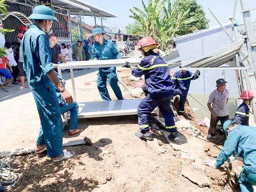Quân khu 9 đã điều động 167.016 lượt cán bộ, chiến sĩ giúp dân