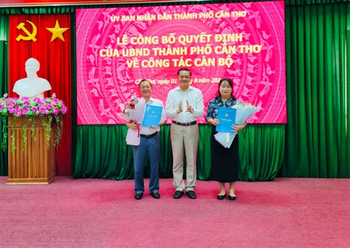 Công bố quyết định công tác cán bộ của Quỹ Đầu tư phát triển TP Cần Thơ