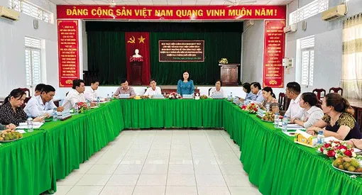 Quyết tâm hoàn thành chỉ tiêu bảo hiểm y tế