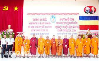 មហា​សន្និ​បាត​សមាគម​ព្រះ​សង្ឃ​សាមគ្គី​ស្នេហា​ជាតិ​សហ​និគម​គៀង​លឿង​ - យ៉ាង​ថាញ់ - ហា​ទៀង​