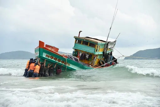 Điểm tựa của ngư dân trên tuyến biển Tây Nam