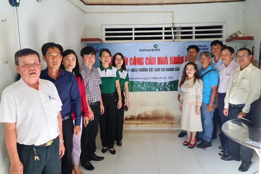 Báo Cần Thơ khởi công xây dựng căn nhà Nhân ái tặng hộ nghèo khó khăn về nhà ở Báo Cần Thơ khởi công xây dựng căn nhà Nhân ái tặng hộ nghèo khó khăn về nhà ở