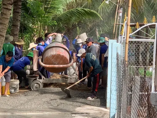 Chung sức xây dựng quê hương