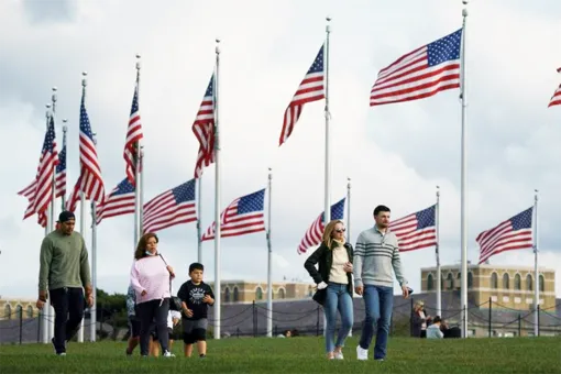 “Giấc mơ Mỹ” khốc liệt với thế hệ trẻ