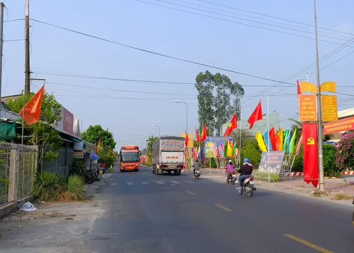 Doanh thu hoạt động vận tải và dịch vụ phụ trợ tăng 12,06%