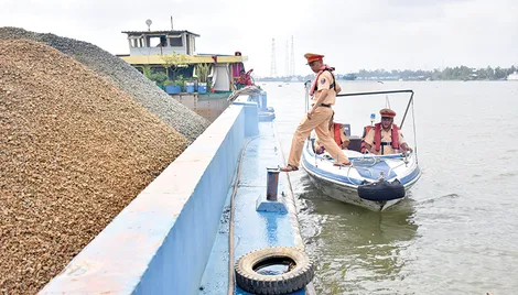 Phòng, chống tội phạm trên các tuyến giao thông