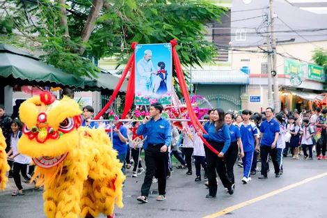 Nhiều địa phương, đơn vị tổ chức lễ hội Trung thu cho thiếu nhi