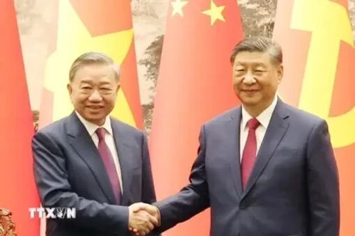 Vietnamese leaders congratulate China on 75th founding anniverary