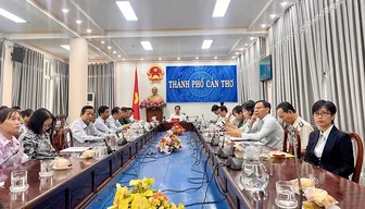 Giải quyết các vấn đề pháp lý, tạo dựng môi trường đầu tư kinh doanh thuận lợi