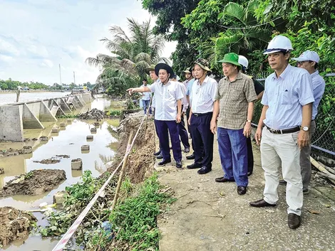 Ðẩy nhanh tiến độ thi công các công trình, giải ngân vốn đầu tư công