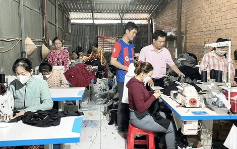 Vun đắp niềm tin, giảm nghèo bền vững