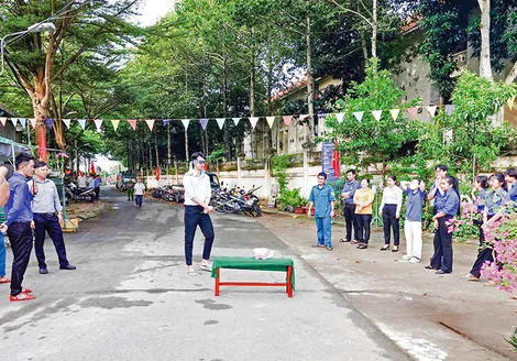 Tưng bừng Ngày hội Đại đoàn kết toàn dân tộc ở quận Bình Thủy