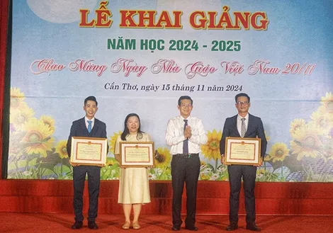 Trường Cao đẳng Du lịch Cần Thơ khai giảng năm học mới