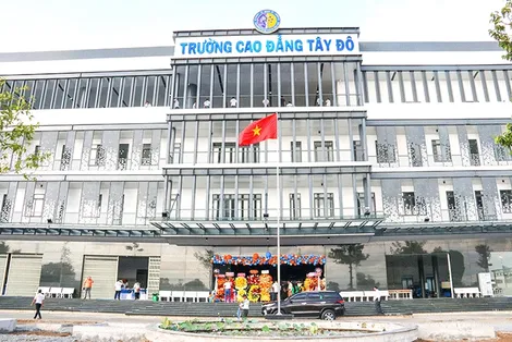 Trường Cao đẳng Tây Ðô khánh thành tòa nhà trung tâm