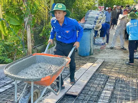 Phát huy trách nhiệm của đoàn viên, thanh niên trong giữ gìn trật tự an toàn giao thông