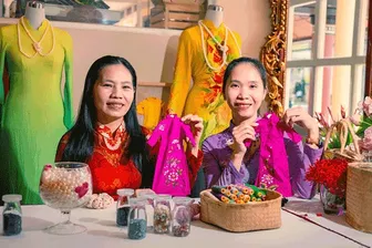 Trải nghiệm workshop may áo dài mini