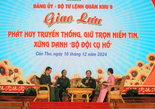 Quân khu 9 tổ chức chương trình giao lưu cùng cán bộ, chiến sĩ