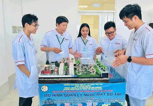 Lãnh đạo nâng cao chất lượng dạy và học