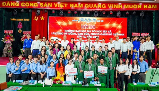 Ðảng bộ Trường Ðại học Tây Ðô làm theo tư tưởng, đạo đức, phong cách Hồ Chí Minh