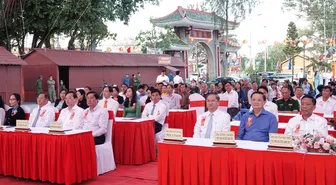 Khai mạc Lễ hội Kỳ yên Hạ điền Ðình Bình Thủy và Tuần lễ Văn hóa - Thể thao mừng Đảng, mừng Xuân