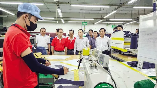 “Ðầu kéo” kinh tế vùng