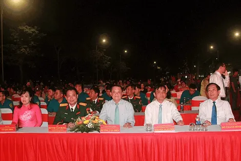 Chương trình nghệ thuật “Sắc Xuân Tây Đô” và pháo hoa nghệ thuật Giao thừa Tết Ất Tỵ 2025