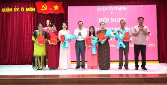 Công bố quyết định thành lập Ban Tuyên giáo và Dân vận Quận ủy Ô Môn