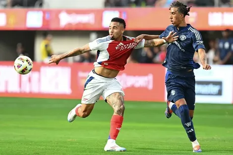 Ligue 1 trở thành nguồn cung cầu thủ phòng ngự cho EPL