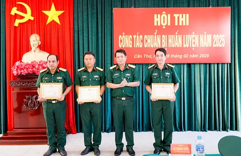 Bế mạc Hội thi Công tác chuẩn bị huấn luyện năm 2025