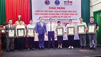 Hướng đến mục tiêu chấm dứt dịch AIDS vào năm 2030