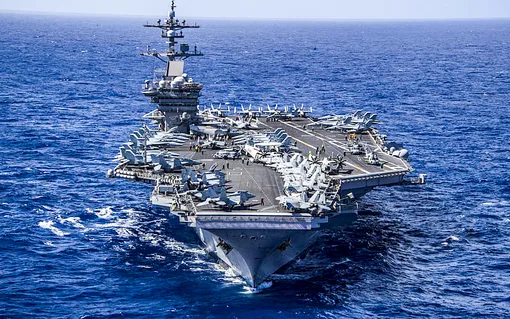 Mỹ thị uy sức mạnh quân sự tại Trung Đông