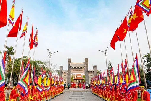 Giỗ Tổ Hùng Vương trên đất Tây Đô