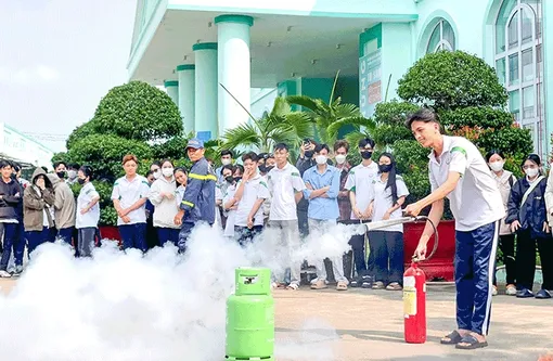 Tuổi trẻ Trường Ðại học Tây Ðô thực hiện hơn 20 hoạt động trong Tháng Thanh niên