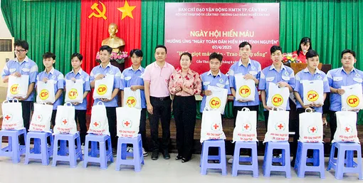 Phát động Ngày toàn dân hiến máu tình nguyện