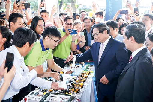 Thanh niên mạnh thì dân tộc mạnh, tạo môi trường cho thanh niên khởi nghiệp, đổi mới sáng tạo