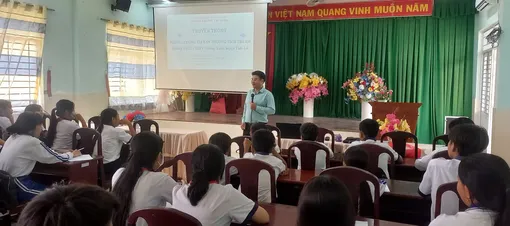 Chung tay xây dựng môi trường văn hóa giao thông an toàn, thân thiện