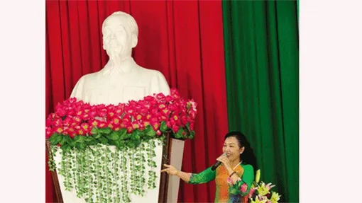 Mang lời thơ, tiếng hát vang xa