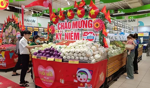 Khuyến mại "khủng" mừng lễ 30-4