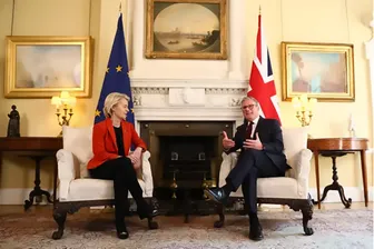 EU và Anh bắt tay hợp tác quốc phòng