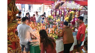 Độc đáo lễ hội cúng dừa ở miền Tây