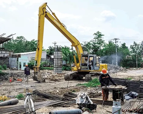 Đẩy nhanh tiến độ triển khai các gói thầu của dự án đường Vành đai phía Tây