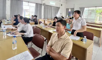 Đưa chính sách bảo hiểm xã hội, bảo hiểm y tế đi vào đời sống