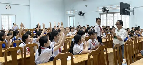 Phòng, chống xâm hại trẻ em trên mạng xã hội