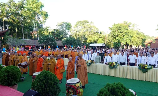 Ban Trị sự Giáo hội Phật giáo Việt Nam TP Cần Thơ long trọng tổ chức Đại lễ Phật đản