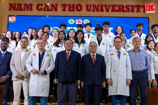 Sinh viên quốc tế học tập ngành y khoa  tại Trường Đại học Nam Cần Thơ  - Chấp cánh ước mơ y khoa toàn cầu