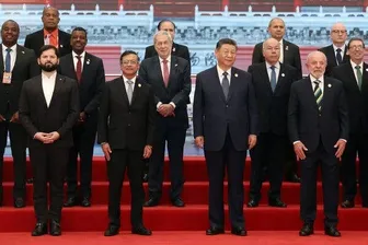 Trung Quốc “ve vãn” Mỹ Latinh
